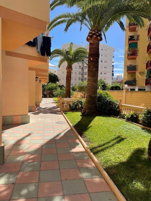 Soleado Y Luminoso Apartamento Fuengirola Exterior photo